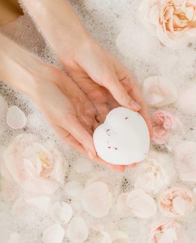 Rose bath bomb - STENDERS Cosmetics