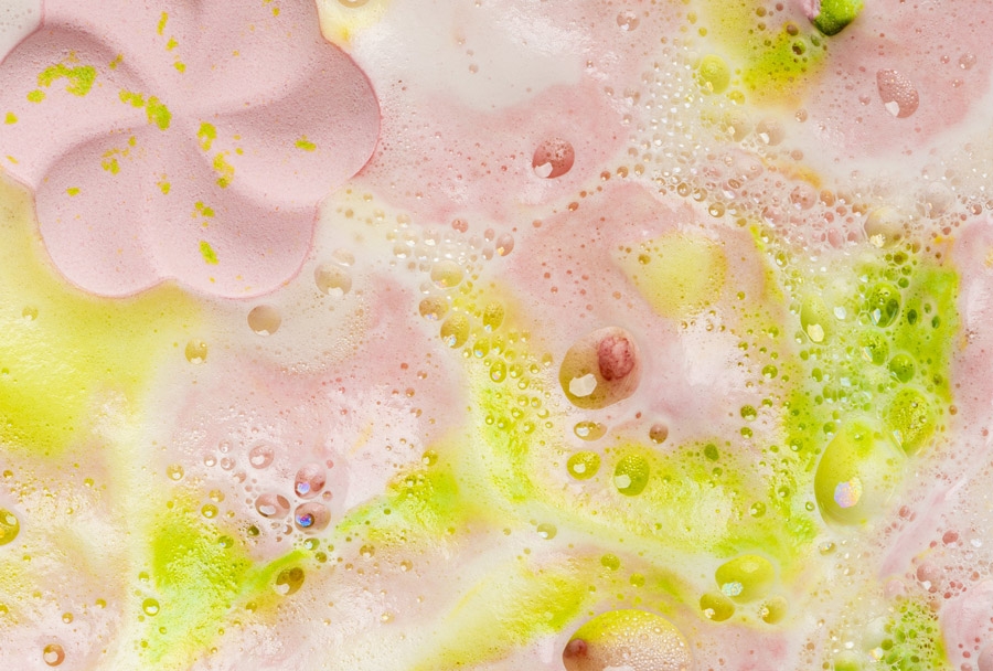 Foaming bath bomb deals