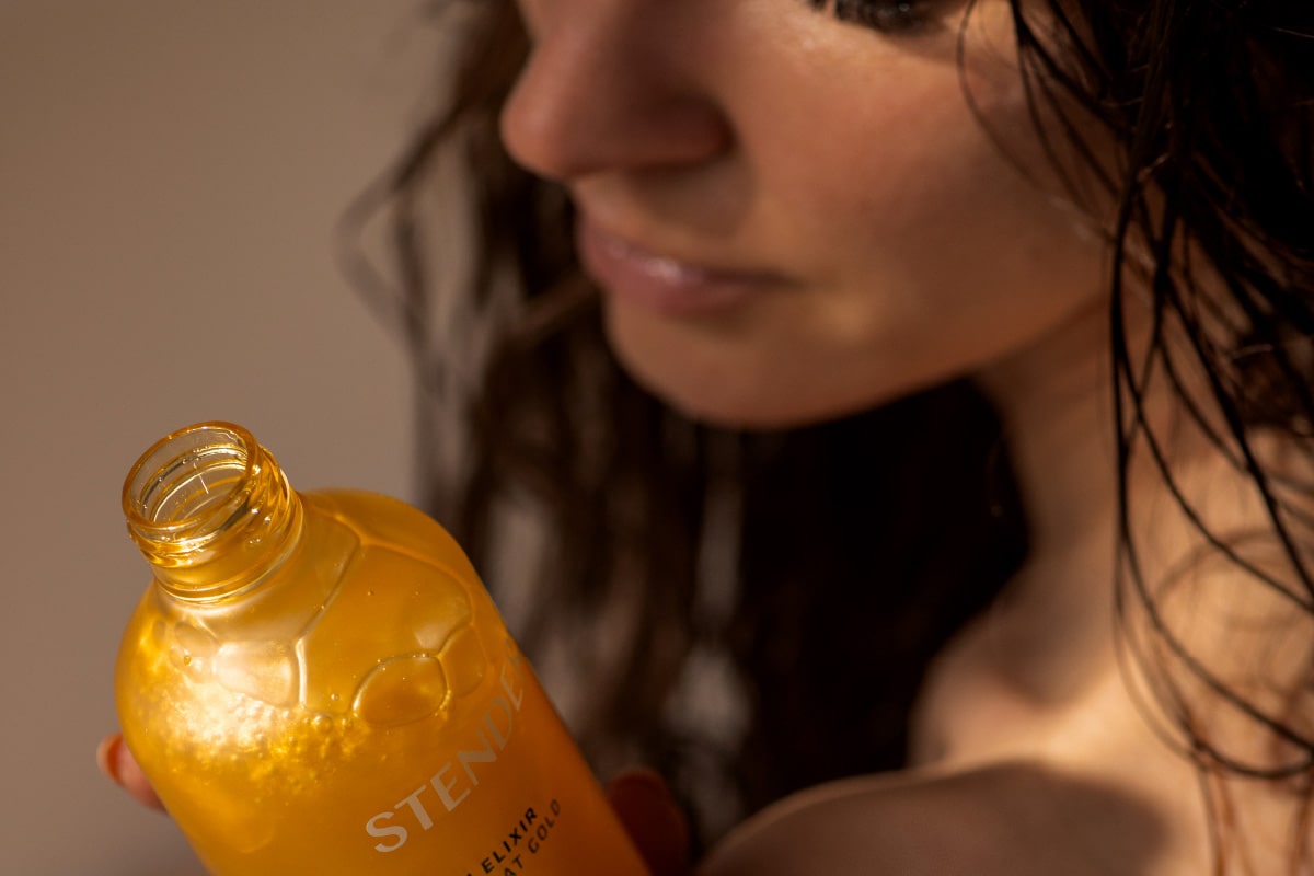 Experience Luxury with Our Gold-infused Body Care Line - STENDERS